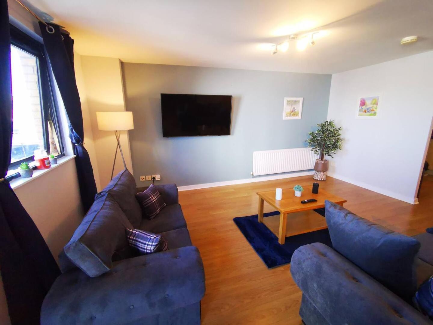 2Br Spacious City Centre Apartment Belfast Extérieur photo