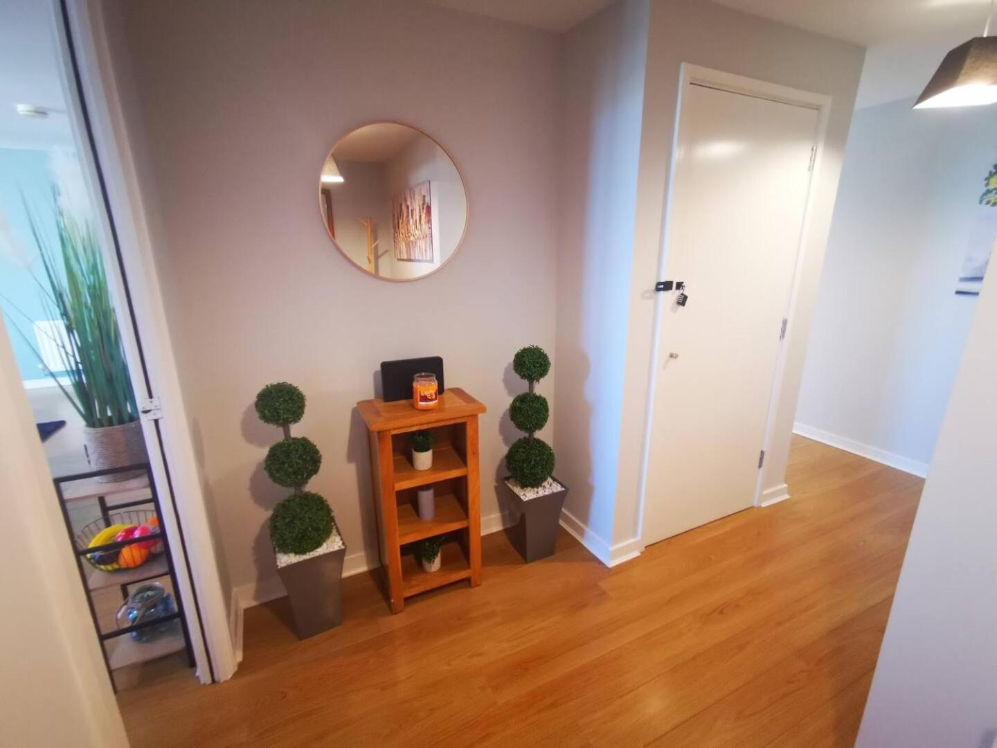 2Br Spacious City Centre Apartment Belfast Extérieur photo