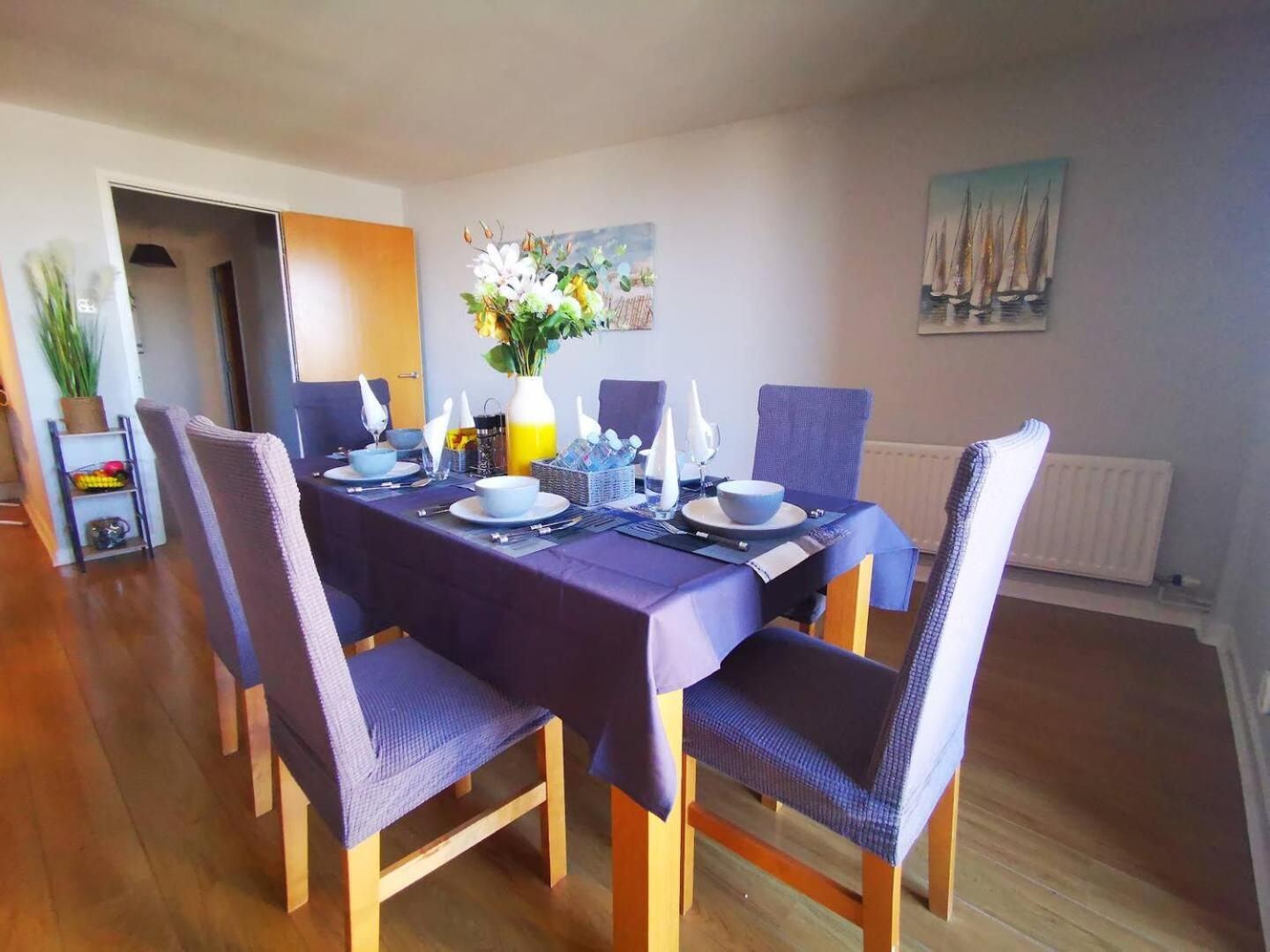 2Br Spacious City Centre Apartment Belfast Extérieur photo