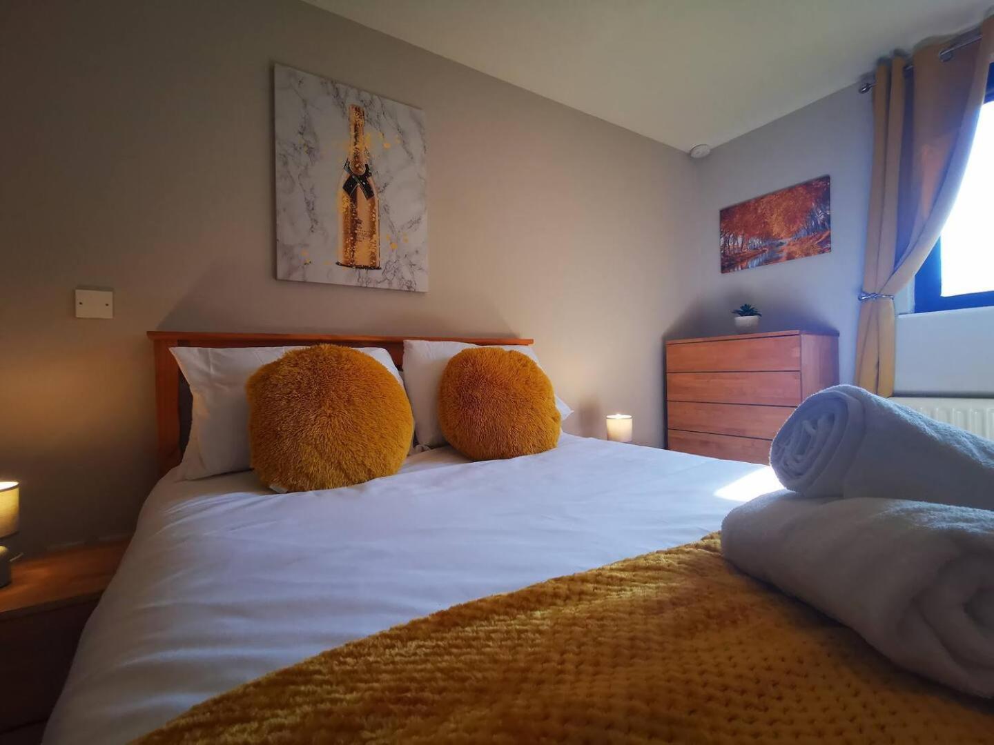 2Br Spacious City Centre Apartment Belfast Extérieur photo