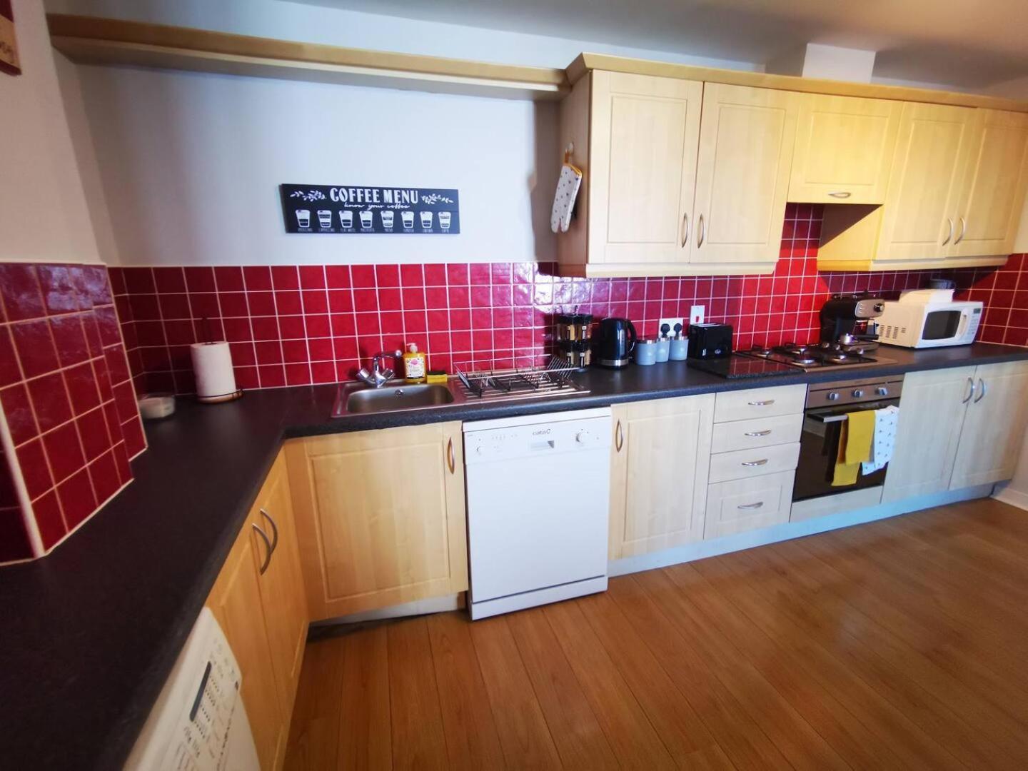 2Br Spacious City Centre Apartment Belfast Extérieur photo